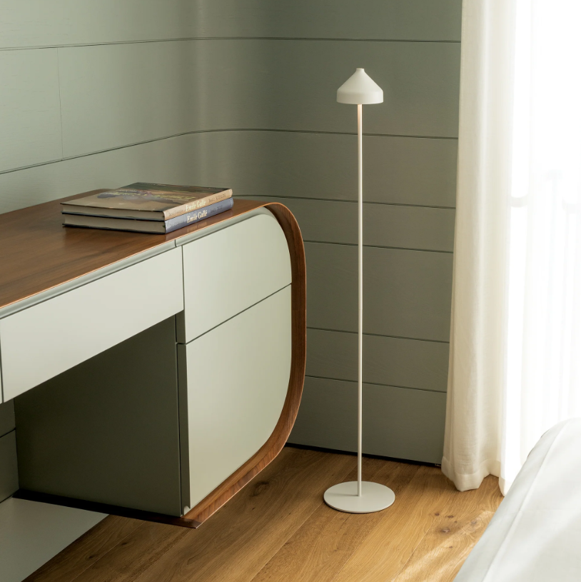 Luminária Amelie de Piso