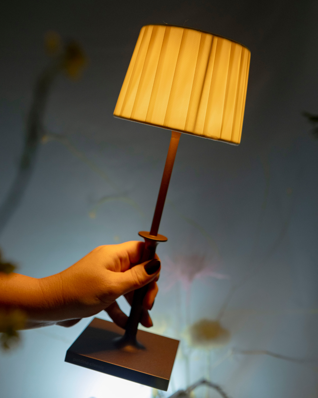 Luminária Poldina Clássica