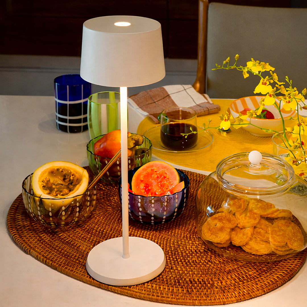 Luminária Olivia Pro