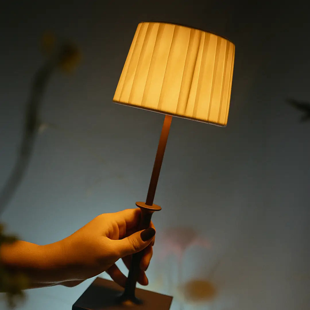 Luminária Poldina Clássica